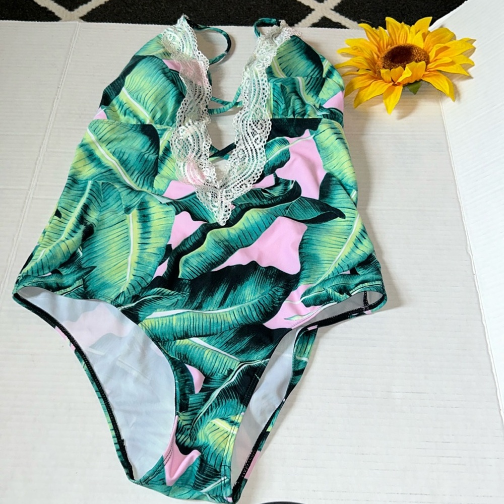 Whole Piece Leafy Print Bathing Suit